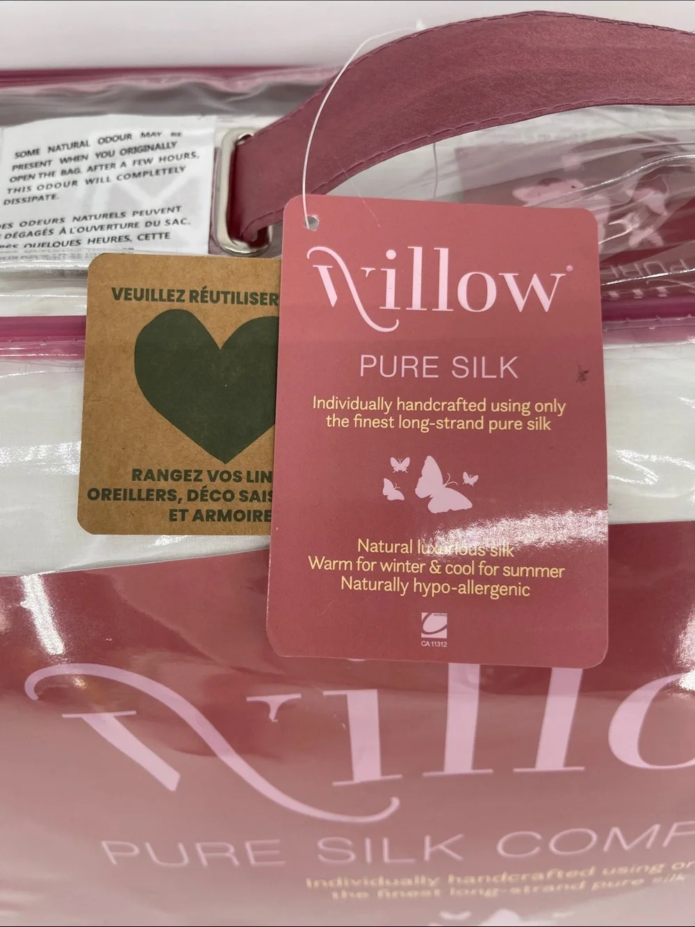 Willow Pure Silk Filled White Comforter Queen Sized NWT